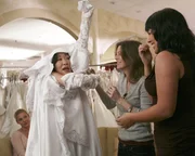 l-r: Dr. Meredith Grey (Ellen Pompeo), Dr. Cristina Yang (Sandra Oh), Dr. Izzie Stevens (Katherine Heigl), Dr. Callie Torres (Sara Ramirez) l-r: Dr. Meredith Grey (Ellen Pompeo), Dr. Cristina Yang (Sandra Oh), Dr. Izzie Stevens (Katherine Heigl), Dr. Callie Torres (Sara Ramirez)