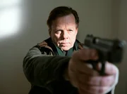 Kommissar Wallander (Krister Henriksson) bekommt es mit der Russenmafia zu tun. Kommissar Wallander (Krister Henriksson) bekommt es mit der Russenmafia zu tun.