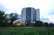 Der ADAC Rettungshubschrauber kann direkt vor der BG-Klinik in Ludwigsburg landen. Vorteil einer Klinik mit eigenem Helikopter-Standort.