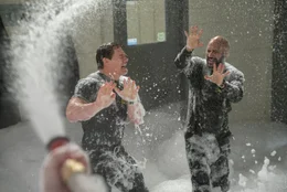Jake (John Cena, l.); Mark (Keegan-Michael Key, r.)