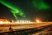 Faszinierender Anblick: Die abgelegene Endstation Churchill eignet sich bestens zum Beobachten von Polarlichtern. Faszinierender Anblick: Die abgelegene Endstation Churchill eignet sich bestens zum Beobachten von Polarlichtern.