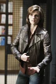 Steht nach 10 Jahren endlich dem M&ouml;rder ihrer Mutter gegen&uuml;ber: Kate Beckett (Stana Katic)...