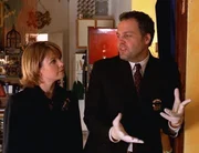 Detective Goren (Vincent D'Onofrio) und Detective Eames (Kathryn Erbe) kommen einem mehrfach vorbestraften Drogenhändler auf die Spur. Detective Goren (Vincent D'Onofrio) und Detective Eames (Kathryn Erbe) kommen einem mehrfach vorbestraften Drogenhändler auf die Spur.