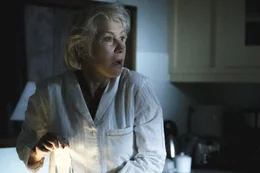Betty McLeish (Helen Mirren)