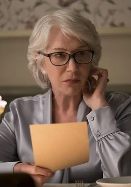 Betty McLeish (Helen Mirren)