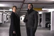 Gregor und Uschi suchen Gregors Auto im Parkhaus. Von links: Uschi Guggenmoser (Silke Popp) und Gregor Brunner (Holger M. Wilhelm). Gregor und Uschi suchen Gregors Auto im Parkhaus. Von links: Uschi Guggenmoser (Silke Popp) und Gregor Brunner (Holger M. Wilhelm).