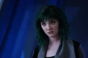 Polaris (Emma Dumont)