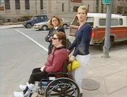 Die junge Frau eines Arztes wird pl&ouml;tzlich und ohne erkennbaren Grund ernsthaft krank. Ihr Zustand verschlechtert sich immer mehr, so dass sie sich schon bald kaum mehr bewegen kann.