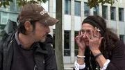 Auch die drogenabhängige Tanja (50) und ihr Freund Luis leben im Frankfurter Bahnhofsviertel Auch die drogenabhängige Tanja (50) und ihr Freund Luis leben im Frankfurter Bahnhofsviertel