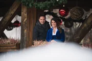 Richard Deutinger und Conny Bürgler während Servus TV´s Heimatleuchten. Bergweihnacht im Südtiroler Sarntal.