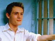 Ist der als Frauenheld bekannte Ethan Garrett (Colm Meany) ein zweifacher Frauenmörder? Ist der als Frauenheld bekannte Ethan Garrett (Colm Meany) ein zweifacher Frauenmörder?