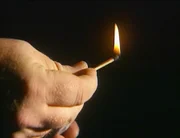 Ein Brand in der Kings Cross U-Bahn-Station kostet 31 Menschen das Leben. Wie konnte sich das Feuer zu einem solch t&ouml;dlichen Inferno entwickeln?