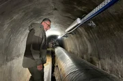 Roland Sorgenicht bei seinem täglichen Kontrollgang ins Innere der Sengbachtalsperre. Roland Sorgenicht bei seinem täglichen Kontrollgang ins Innere der Sengbachtalsperre.