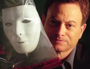 Detective Mac Taylor (Gary Sinise) muss den Mord an einem Studenten aufklären, dessen Leiche in einem Irrgarten gefunden wurde. Hat die Studentenverbindung Kings and Shadows etwas mit seinem Tod zu tun? Detective Mac Taylor (Gary Sinise) muss den Mord an einem Studenten aufklären, dessen Leiche in einem Irrgarten gefunden wurde. Hat die Studentenverbindung Kings and Shadows etwas mit seinem Tod zu tun?