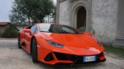 Angetrieben wird der Lamborghini Hurac&aacute;n EVO von einem 5,2-Liter-V10-Saugmotor, einem Exoten unter den Fahrzeugantrieben. Er r&ouml;hrt mit dem unverwechselbaren Lambo-Sound.