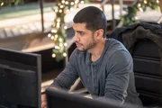 Rick Gonzalez as Detective Bobby Reyes
