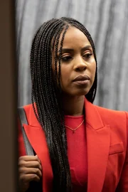 Danielle Mon&eacute; Truitt als Sgt. Ayanna Bell