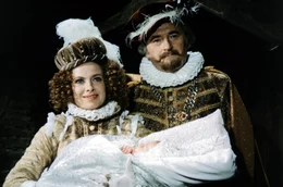 Milena Dvorsk&aacute; (K&ouml;nigin Hortensie, Mutter von Rosentraut), (Prinzessin Rosentraut als Baby), Jiř&iacute; Sov&aacute;k (K&ouml;nig Rautenstrauch V., Vater von Prinzessin Rosentraut)