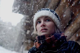Sabrina Reiter (Nina). Sabrina Reiter (Nina).