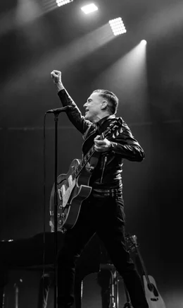 Bryan Adams.