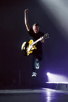 Bryan Adams.