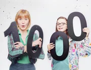 Flora (Carla Hüttermann) und Rosa (Karlotta Hasselbach) Flora (Carla Hüttermann) und Rosa (Karlotta Hasselbach)