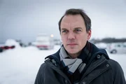 Thomas Wittberg (Andy Gätjen) konfrontiert Rasmus Lundqvist (Sampo Sarkola) mit neuen Fakten.