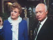 Jessica (Angela Lansbury) besucht ihren alten Freund Lloyd Marcus (Norman Lloyd).
