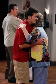 L-R: Charlie Harper (Charlie Sheen), Cynthia (Judith Drake)