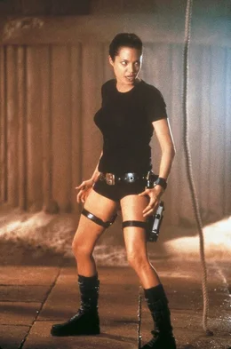 Lara Croft (Angelina Jolie)