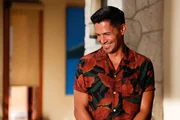 Thomas Magnum (Jay Hernandez)  +++