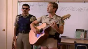 L-R: Deputy Travis Junior (Robert Ben Garant), Lieutenant Jim Dangle (Thomas Lennon)