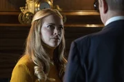 Ellie Bishop (Emily Wickersham)