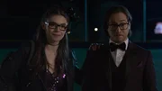 Nia Nal (Nicole Maines, l.); Brainiac-5 (Jesse Rath, r.)
