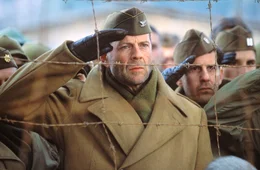 Bruce Willis als Col. William A. McNamara