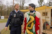 Mick Brisgau (Henning Baum, l.); Andreas Kringge (Maximilian Grill, r.) Mick Brisgau (Henning Baum, l.); Andreas Kringge (Maximilian Grill, r.)