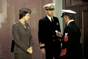 V.l.: Sarah MacKenzie (Catherine Bell), Harmon Rabb, Jr. (David James Elliott), Chief Petty Officer Paul Bauwer (Bruce Weitz)