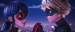 L-R: Ladybug und Adrien Agreste (Cat Noir)