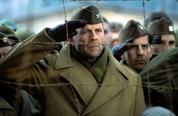 Bruce Willis als Col. William A. McNamara