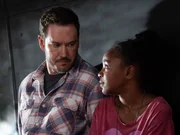 Brad Wolgast (Mark-Paul Gosselaar, l.); Amy Bellafonte (Saniyya Sidney, r.)