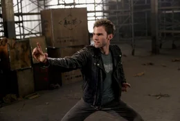 Kar (Seann William Scott)