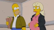 Homer (l.) gibt vor, lange arbeiten zu müssen, da er abends immer beim Pokerspielen mit seinen Kumpels ist. Als er eines Abends von einer Pokerrunde zurückfahren will, bleibt er mit einer Frau (r.) im Aufzug stecken, bei der die Wehen einsetzen ...