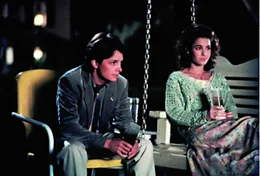 L-R: Ben Stone (Michael J. Fox) und Lou (Julie Warner)