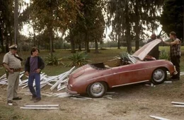 Ben Stone (Michael J. Fox, 2.v.l.)