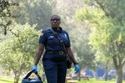 9-1-1:  Aisha Hinds in the “Peer Pressure” episode of 9-1-1 airing Monday, Oct, 18 (8:00-9:00 PM ET/PT) on FOX.