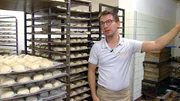 Im Winter backt Jannes 500 Brötchen pro Tag, im Sommer bis zu 10.000.