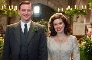James Herriot (Nicholas Ralph) und Helen Alderson (Rachel Shenton).