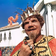 Der K&ouml;hlerbursche Wassja muss viele Abenteuer bestehen, bis er den Zauberer Kastschej besiegen und seine geraubte Freundin Aljonuschka befreien kann. Die schwerste Pr&uuml;fung entsteht Wassja durch die Zarenfamilie, allen voran durch den Zaren (M. Pugowkin).