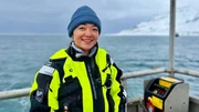 Für den Doktortitel ans Ende der Welt: Chyrene Moncada stammt von den Philippinen und forscht für das Bremer „Max-Planck-Institut für Marine Mikrobiologie“, sie ist bereits das fünfte Mal auf Spitzbergen. Für den Doktortitel ans Ende der Welt: Chyrene Moncada stammt von den Philippinen und forscht für das Bremer „Max-Planck-Institut für Marine Mikrobiologie“, sie ist bereits das fünfte Mal auf Spitzbergen.