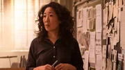 Die Suche nach dem "Geist" stellt Eve (Sandra Oh) und das Team vor immer neue Herausforderungen. Und obwohl die Person alles tut, um keine Spuren zu hinterlassen, macht Eve eine interessante Entdeckung.